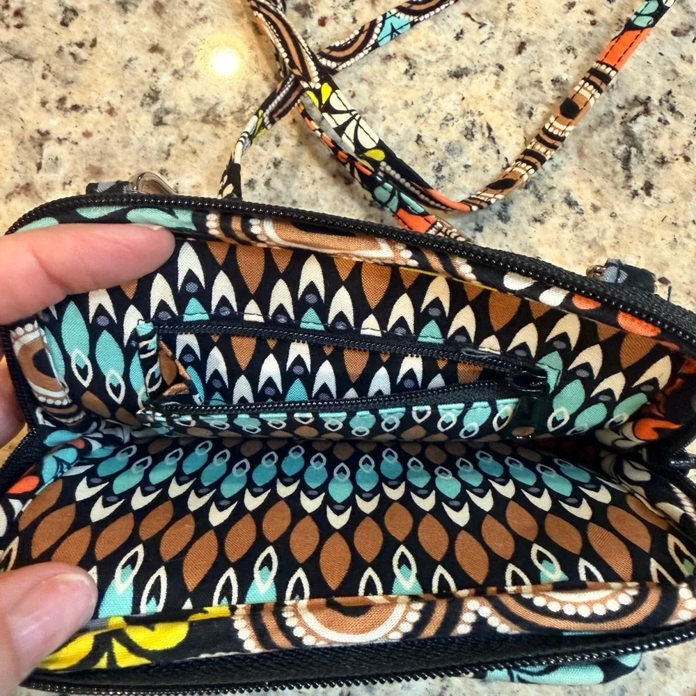 Vera Bradley Wristlet/Crossbody